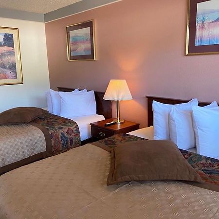 Value Lodge Inn เดลต้า ภายนอก รูปภาพ